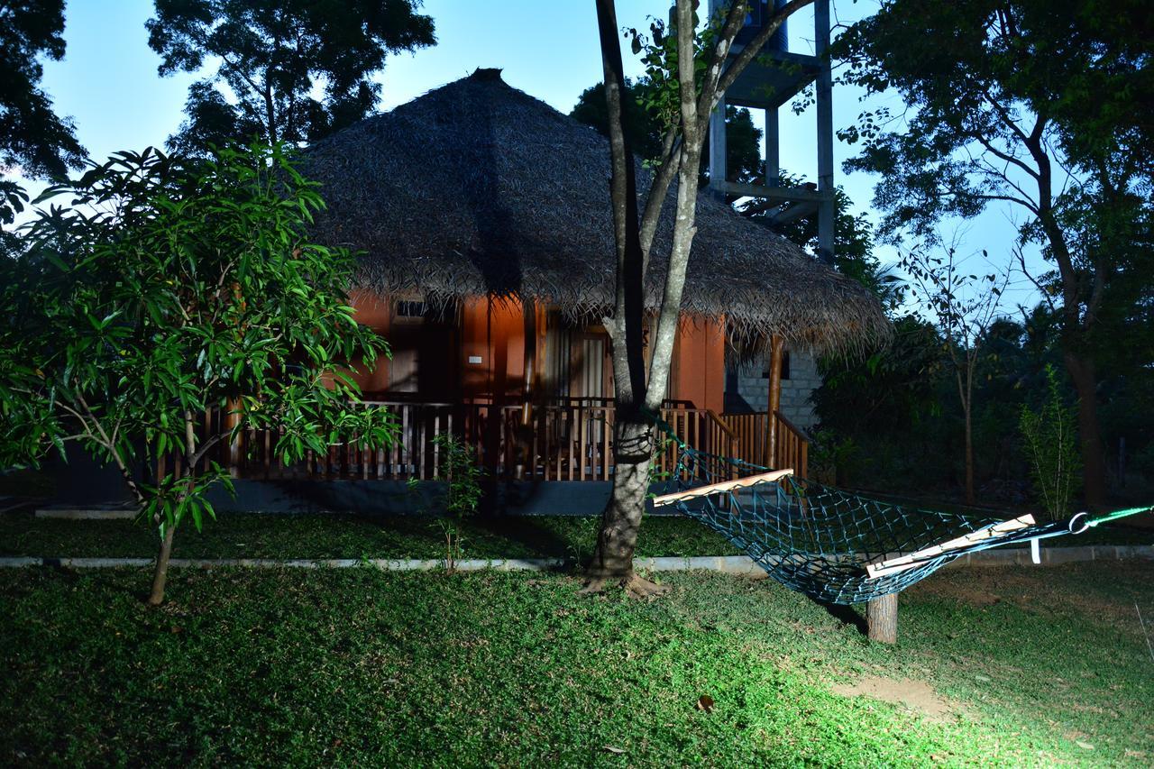 The Bell Farm Eco Resort Сигирия Экстерьер фото